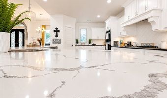 5305 Bentwater Dr, Benton, AR 72002