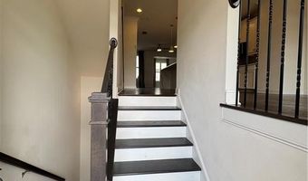 1090 Township Sq, Alpharetta, GA 30022