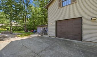 3210 Center Rd, Ashtabula, OH 44004