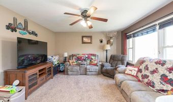 421 6th St, Albany, MN 56307