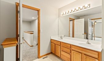 3906 NE Rosewood Ln 3906, Ankeny, IA 50021
