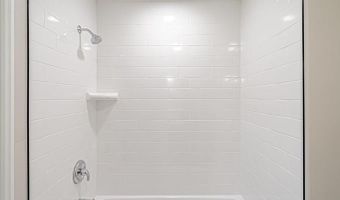3290 Carolyn Ln, Ammon, ID 83406