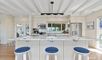 130 W Horizon Dr, Boise, ID 83702