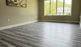 104 LAKE FRONT Dr, Dover, DE 19904