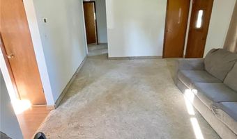 1916 3rd Ave SE, Austin, MN 55912