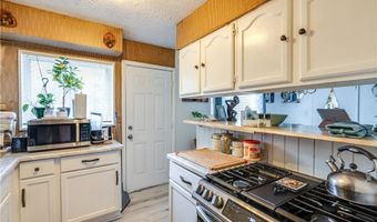 1793 Wakefield Dr, Akron, OH 44320