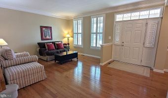 43161 BARNSTEAD Dr, Ashburn, VA 20148