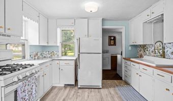 2114 5th Ave NE, Austin, MN 55912