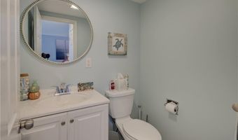 501 Woodhaven Ct 501, Cranston, RI 02920