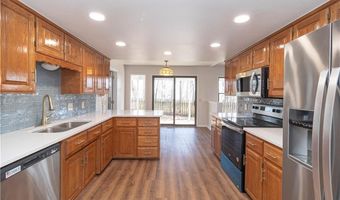 1 Sandon Ln, Bella Vista, AR 72715