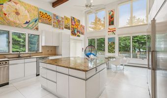 16 SCHAFFER Rd, Alpine, NJ 07620