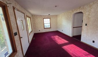 206 Harlem St, Bishopville, SC 29010