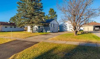 31 Garden Cir, Babbitt, MN 55706