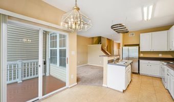 43191 RIDERS Sq, Broadlands, VA 20148