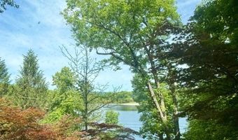 57 Lakeside Dr, Alloway, NJ 07461