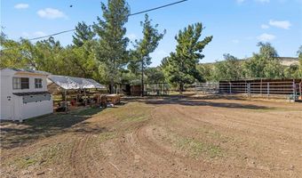 35728 Beauty Vista Ln, Agua Dulce, CA 91390