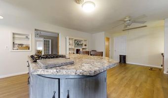 229 E Jefferson St, Arcola, IL 61910