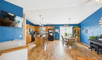 810 Deerberry Ct, Albany, MN 56307