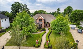 47 Nature Cove Ct, Amherst, NY 14221