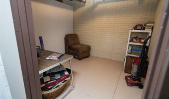 24352 State Highway Ee, Aurora, MO 65605