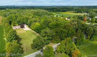 72021 Romeo Plank Rd, Armada, MI 48005