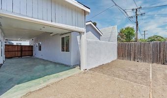 402 E 93rd St E, Los Angeles, CA 90003
