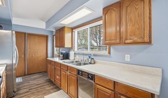 2037 W Park, Algonac, MI 48001