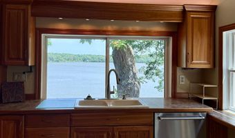 1907 S Shore Dr, Albert Lea, MN 56007