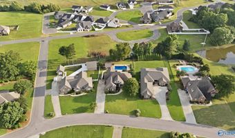 704 Shasta Dr, Albertville, AL 35950