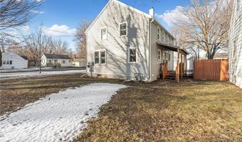 907 8th St SE, Austin, MN 55912