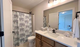 433 E Douglas Ave, Andover, KS 67002