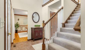 7 Westminster Ln, Auburn, NH 03032