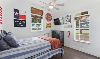 210 County Road 2696, Alvord, TX 76225