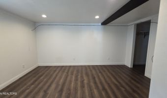 208 Riggs St, Athens, TN 37303