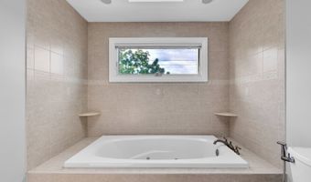 270 E Armitage Ave, Addison, IL 60101