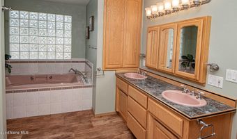 6616 Comanche St, Bonners Ferry, ID 83805