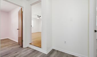 9260 Pinecrest Dr, Biloxi, MS 39532
