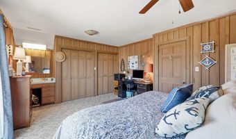 147 Bayview Blvd, Atlantic Beach, NC 28512