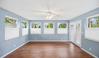 119 Zona Dr, Auburn, IN 46706