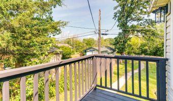 25176 W Linden Ln W, Antioch, IL 60002