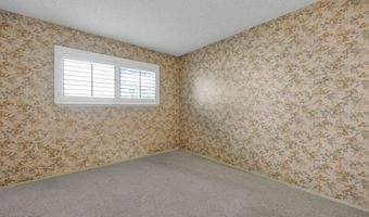 5469 Softwind Way, Agoura Hills, CA 91301