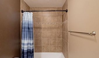 3060 S Chartwell Gdns, Ammon, ID 83406