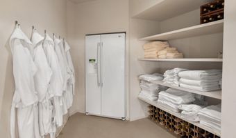 821 Cluny Rd, Aspen, CO 81611