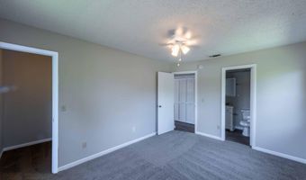 890 HIBISCUS St, Atlantic Beach, FL 32233