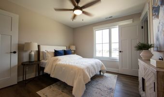 3899 Chapel Hill Ct, Bargersville, IN 46106