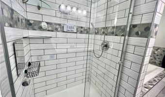 3758 Ellwood Rd, Shenango Twp., PA 16101