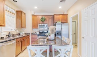 241 Burnage Ln, Alamogordo, NM 88310