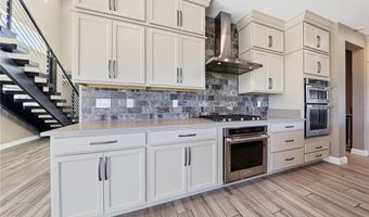 6044 Andezano Dr, Las Vegas, NV 89135