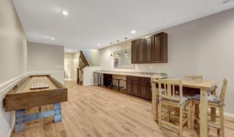 20405 SAVIN HILL Dr, Ashburn, VA 20147