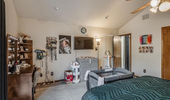 701 Timber Lane Dr, Anadarko, OK 73005